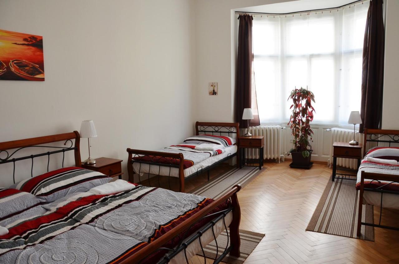 Apartment In The Heart Of Praga Exterior foto